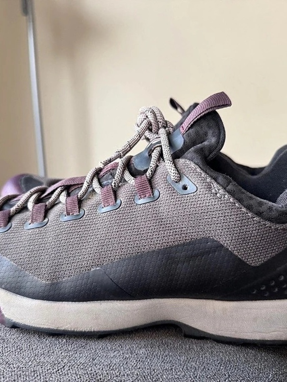 Black Diamond Session Suede Athletic Shoes Gray & Purple US 9
